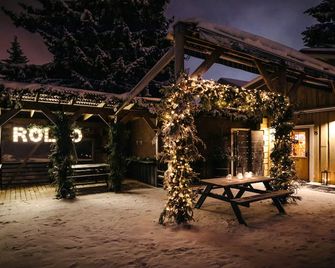 Lapland Hotels Ounasvaara Chalets - רובאניאמי - פטיו