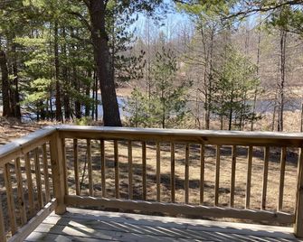 Peaceful and private room for all your toy haulers - Atlanta - Balcony