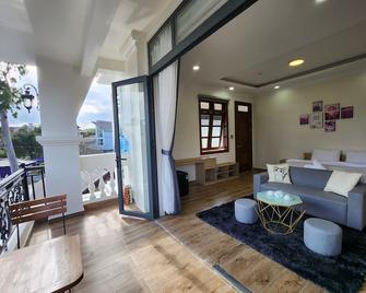 K'sol - Hotel & Apartment - Dalat - Living room