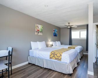 Hinton Highway Inn - Hinton - Bedroom