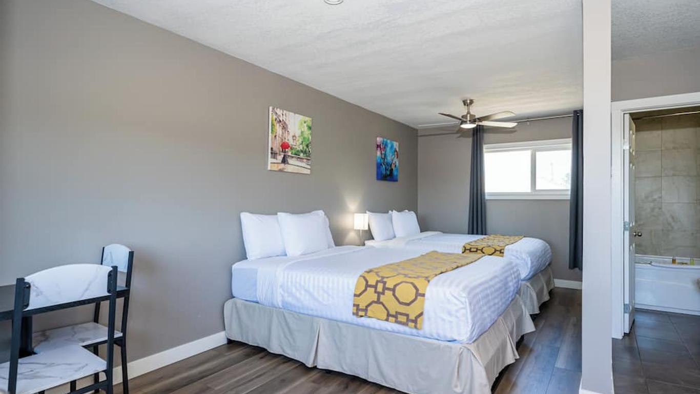Hinton Highway Inn