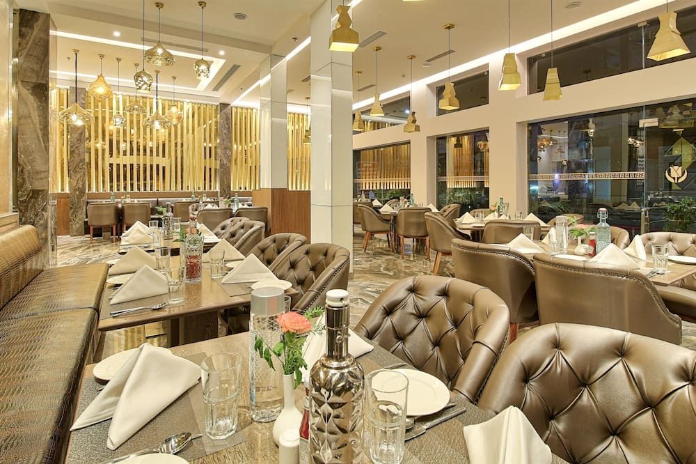 Golden Tulip Essential Jaipur