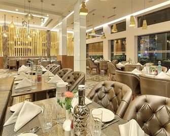 Golden Tulip Essential Jaipur - Jaipur - Restaurant
