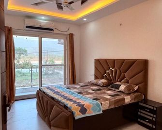 2bhk With Mesmerizing Ganga View - Rishikesh - Chambre