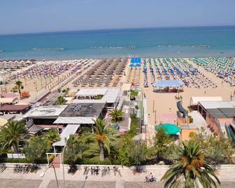 Hotel Maja - Pescara