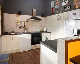 Aitxitxe - Karrantza Harana / Valle de Carranza - Kitchen