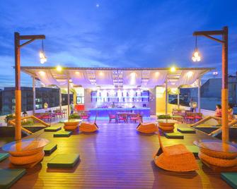 Quip Bed & Breakfast - Phuket