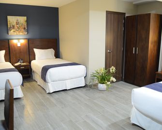 Hotel San Agustin Plaza - Latacunga