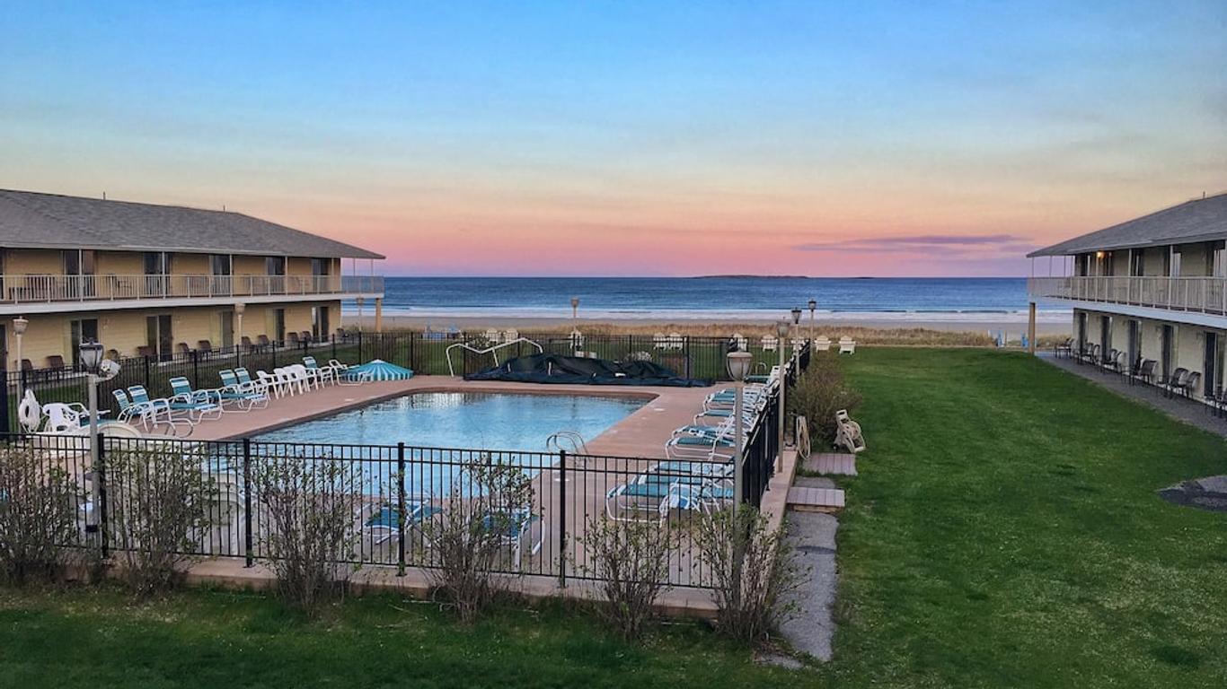 Friendship Oceanfront Suites