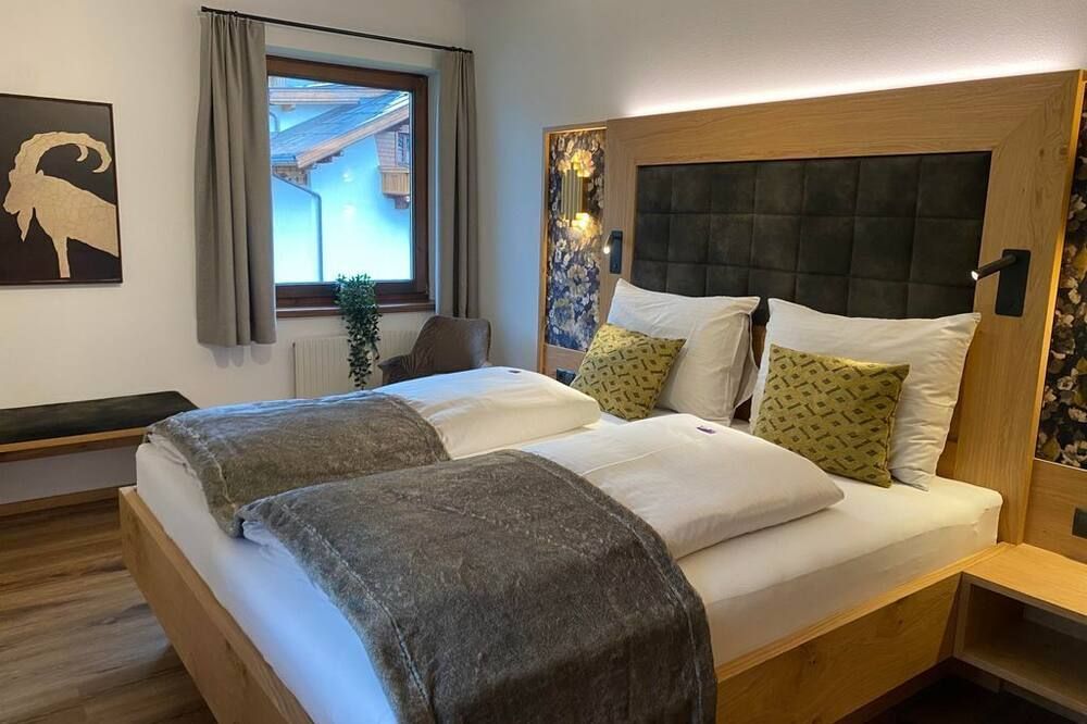 Karwendel Ferienwohnung - برتيساو - غرفة نوم