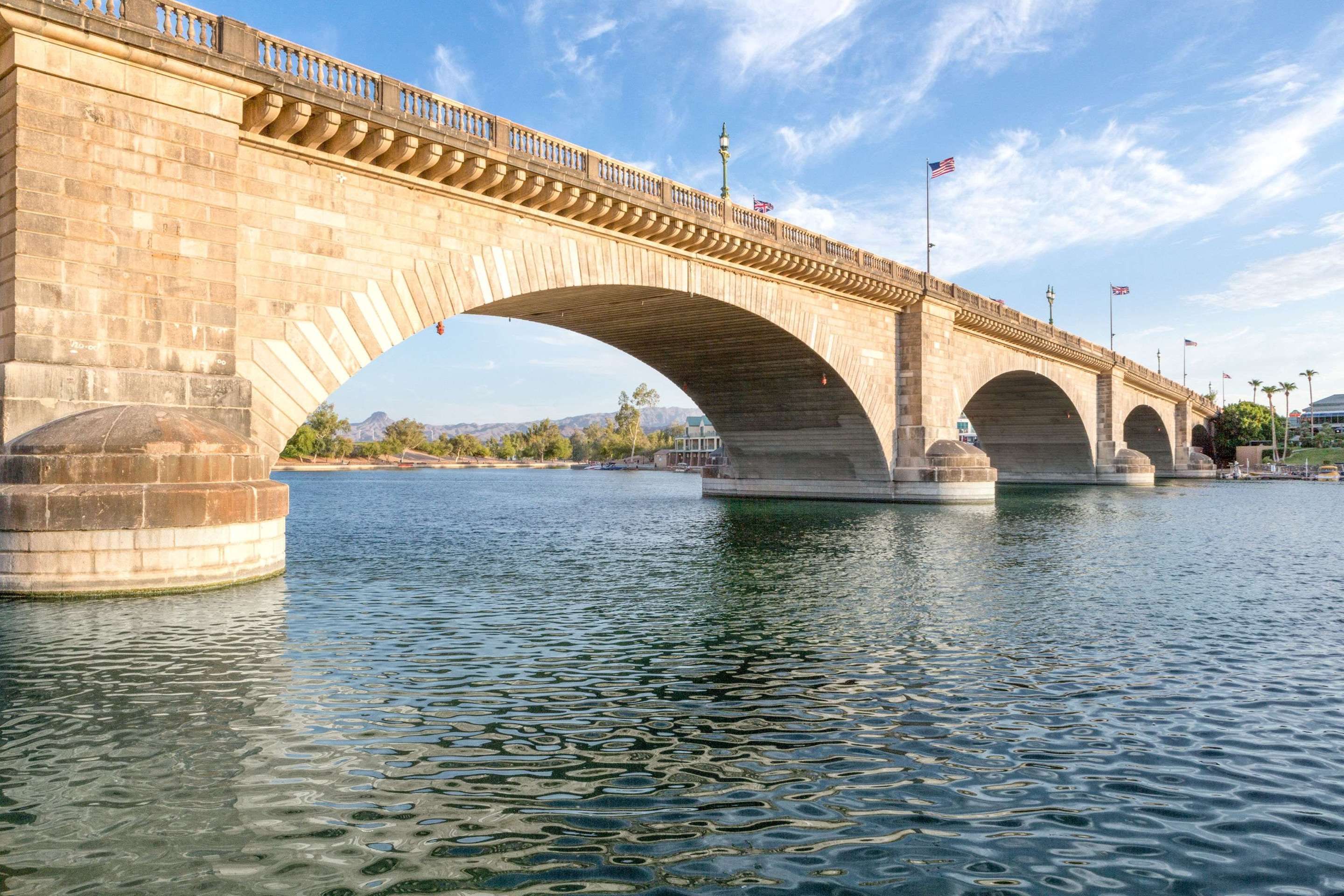 Super 8 by Wyndham Lake Havasu City - Lake Havasu City