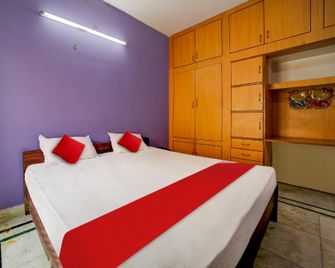 Hotel O Sachin Residency - Bhópál - Ložnice