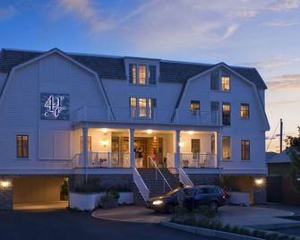 Forty 1 North - Newport - Bygning