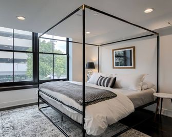 New Downtown Luxury Condo, by UNL, stadium & arena, above luxury retail #204 - Lincoln - Habitación