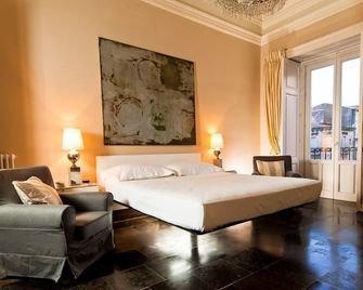 Asmundo di Gisira - Catania - Habitación