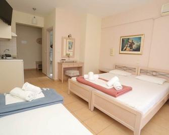 Hotel Anastasia - Chaniotis - Schlafzimmer
