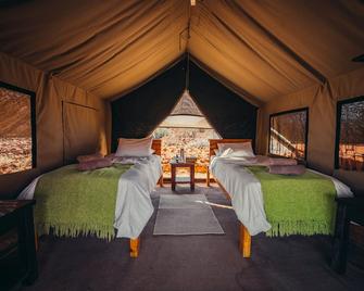 Etendeka Mountain Camp - Palmwag - Habitación