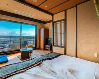 Ijika Daiichi Hotel Kagura - Toba - Bedroom