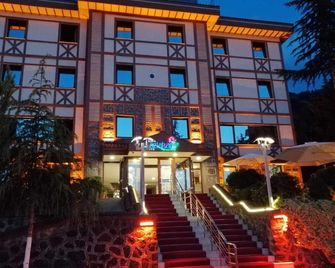 호텔 라즐라카르 - 차옐리 - 건물