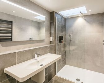 The Lodge @ Carus Green - Kendal - Badkamer