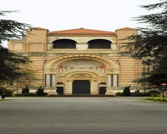 Studio Entier On Pibrac (31820) Near Airbus - Pibrac - Bâtiment