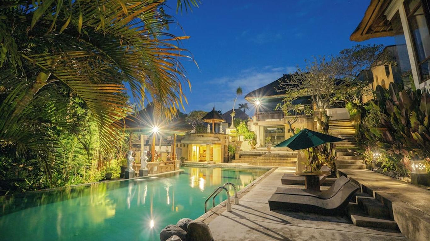 Alam Puri Art Museum and Villas