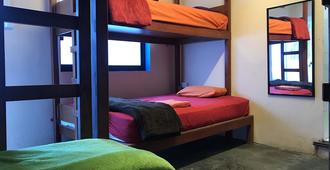 El Giro Hostal - Aguascalientes - Bedroom