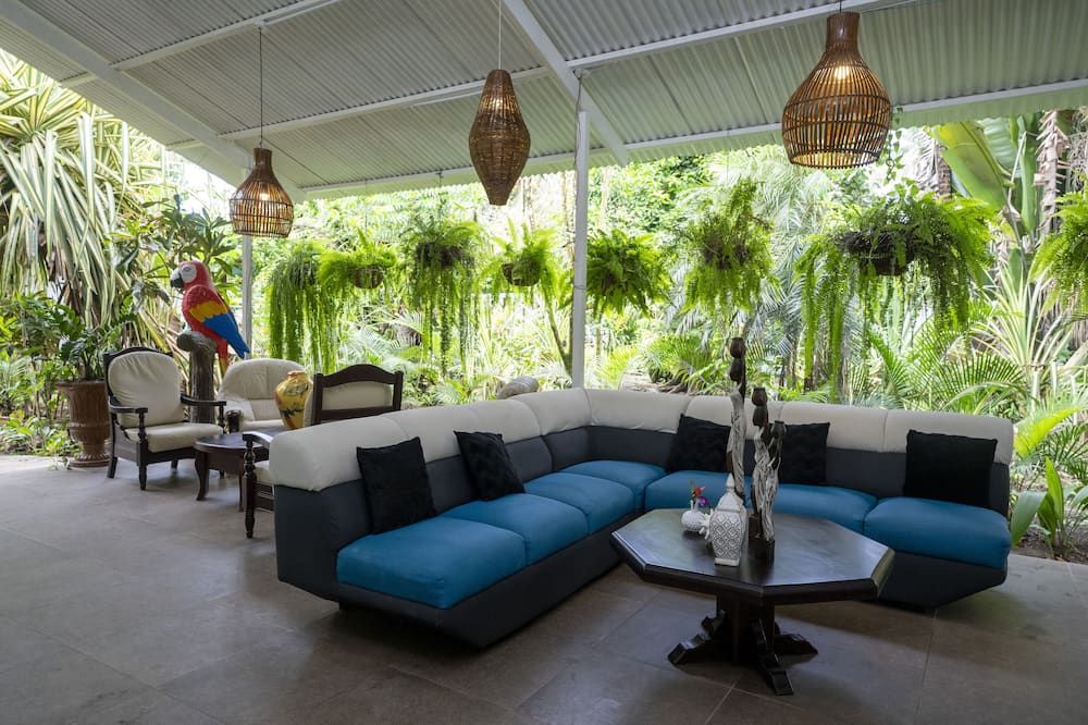 Hotel Tortuguero Beachfront - טורטוגוארו - טרקלין
