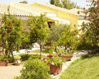 Hotel Cala Mirto - Budoni - Outdoor view