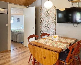 4 Star Holiday Home In MÖrrum - Mörrum - Comedor