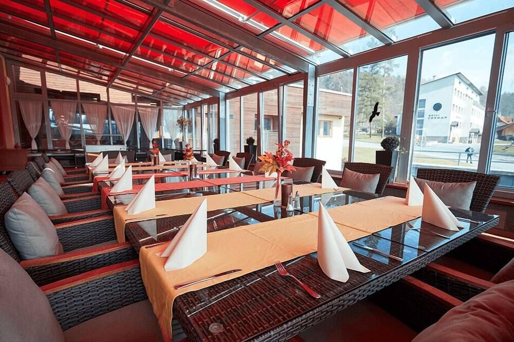 Wellness Resort Energetic - Rožnov pod Radhoštěm - Restaurace