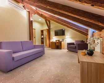 Hotel Bern by TallinnHotels - טאלין - סלון