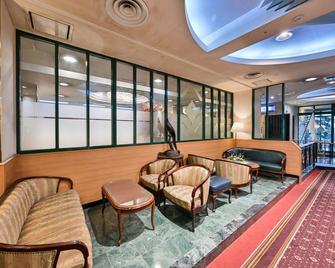 Central Hotel Sasebo - Sasebo - Lounge