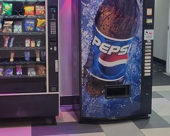 The Royal Inn & Suites - Akron - Mağaza