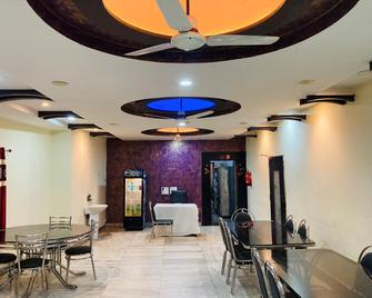 Hotel Jagdish - Raipur - Restaurante