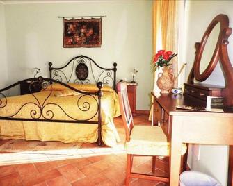 Antica Locanda della Via Francigena - Vetralla - Bedroom