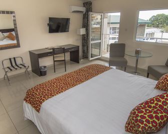 New Brookfields Hotel - Freetown