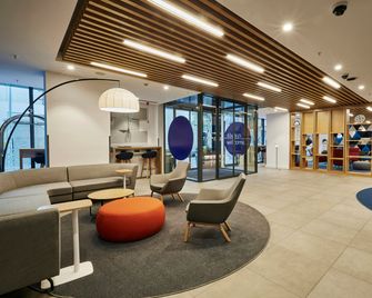 Holiday Inn Express Istanbul - Atakoy Metro By IHG - Istanbul - Lobby
