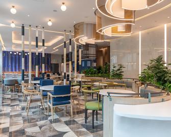 Holiday Inn Express Shanghai Changfeng Park By IHG - Shanghai - Restaurant