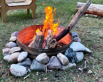 Teepee Room 4 - Newly Renovated - Roscommon