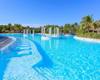 Grand Palladium Colonial Resort & Spa - Akumal - Pool