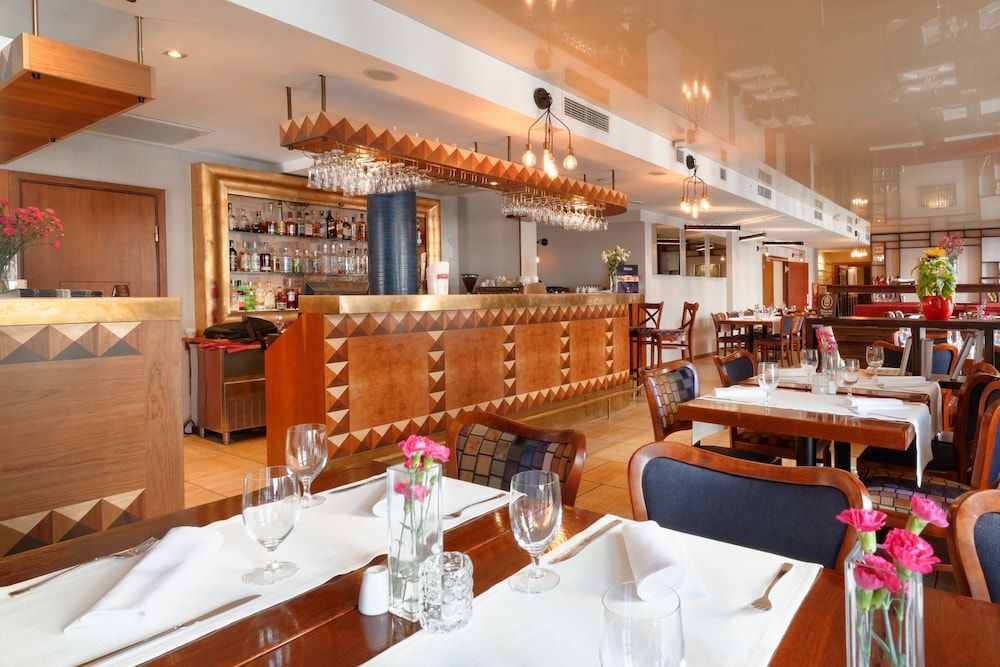 Hotel Wolne Miasto Old Town Gdansk - גדנסק - מסעדה