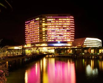 Lexis Hibiscus Port Dickson - Port Dickson - Building