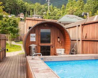 Dot Glamping - Fujikawaguchiko - Pool