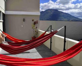 Hotel Montecarlo - Ibarra - Balcony