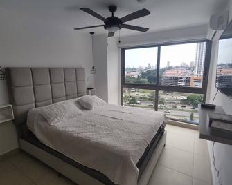 Comfortable and aesthetically balanced apartment - פנמה סיטי - חדר שינה