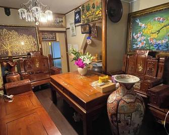 Annam Stay Toyonaka - Toyonaka - Living room