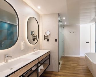 htop Amaika Adults Only - Calella - Bathroom