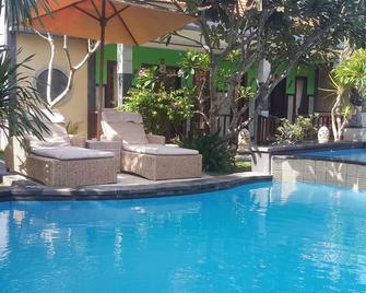 The Taran Villas Lembongan - Nusa Penida - Piscina