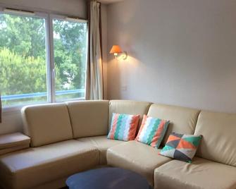T1bis in a wonderful park with pools near beach - La Baule-Escoublac - Huiskamer